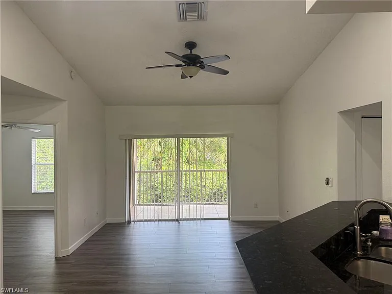 8285 Ibis Club Dr #805 — Photo 11