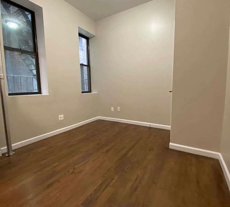 2nd image of 314 E 78th St APT 1A
