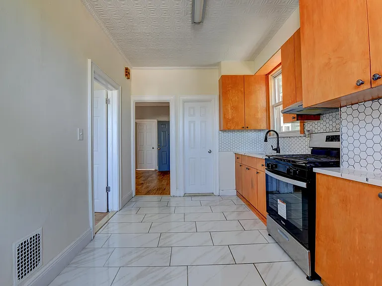 667 Liberty Ave #1 — Photo 12