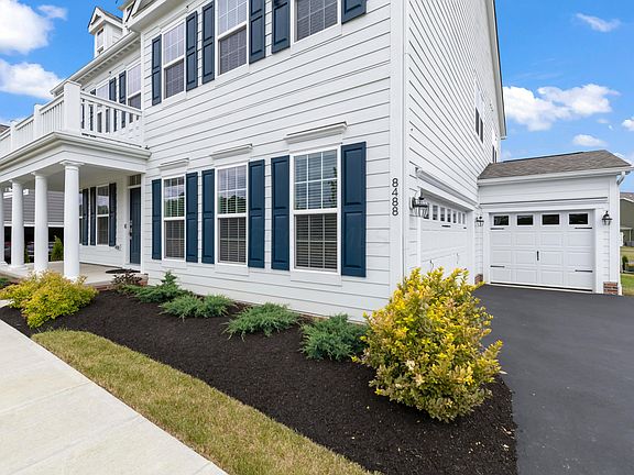 2nd image of 8488 Foxglove Dr