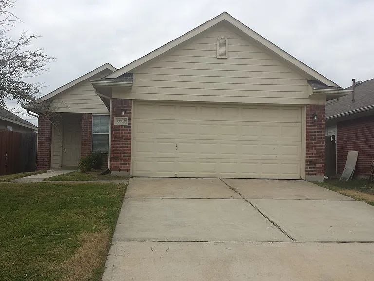 19959 Oland Way — Photo 1