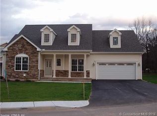 11 Adenas Walk, Glastonbury, CT 06033