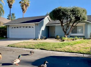 8019 Kenton Ct, Highland, CA 92346