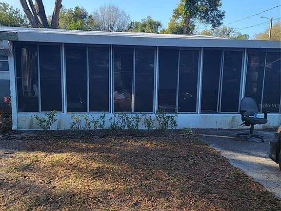 4th image of 1801 E Bougainvillea Ave