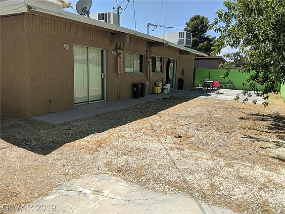 4th image of 1523 Phillips Ave