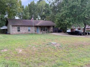 206 E Rowe Ave, Longview, TX 75605