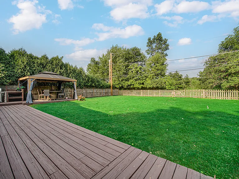 23327 N Wildwood Ln — Photo 24