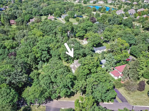 24376 N Woodland Ave, Cary, IL 60013