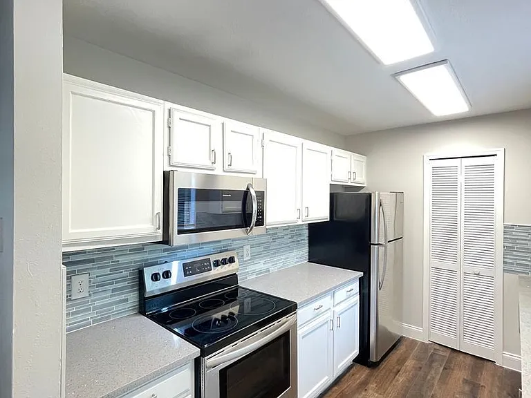 7800 Fernbrook Way — Photo 7