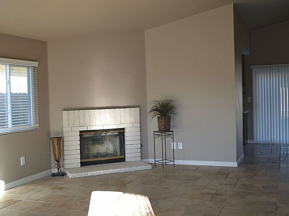 4th image of 9755 Ashford Ave
