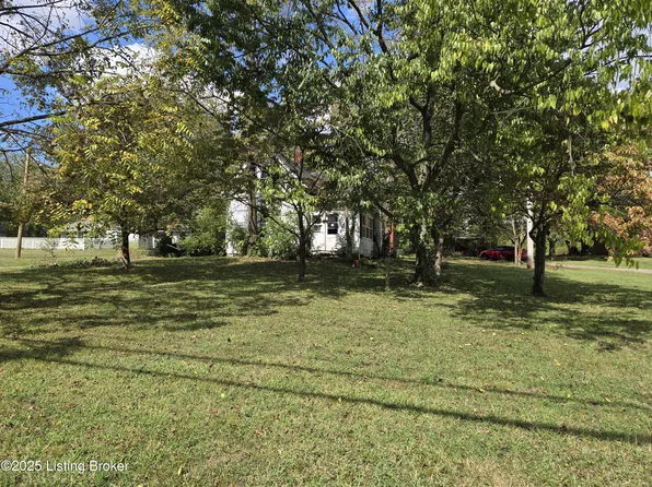 5007 E Manslick Rd, Louisville, KY 40219