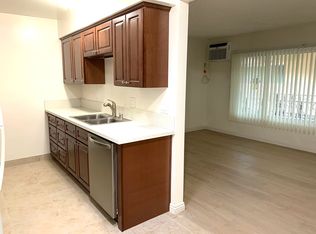 1132 W Duarte Rd APT 16, Arcadia, CA 91007