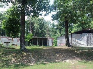 954 Center Ridge Rd, Eddyville, KY 42038