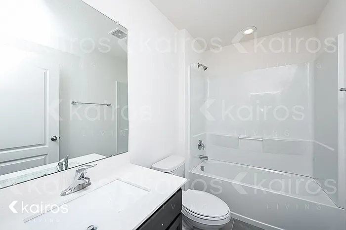 8456 Indian Laurel Ln — Photo 13