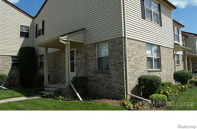 1st image of 37058 Brynford Dr