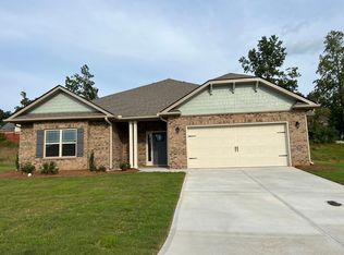 2215 Remington Dr, Commerce, GA 30529
