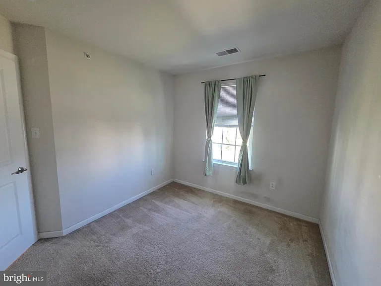 235 Compass Dr — Photo 30