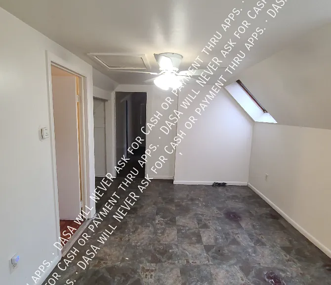 80 Miller St #UPPER — Photo 4