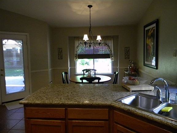 Kitchen Bar