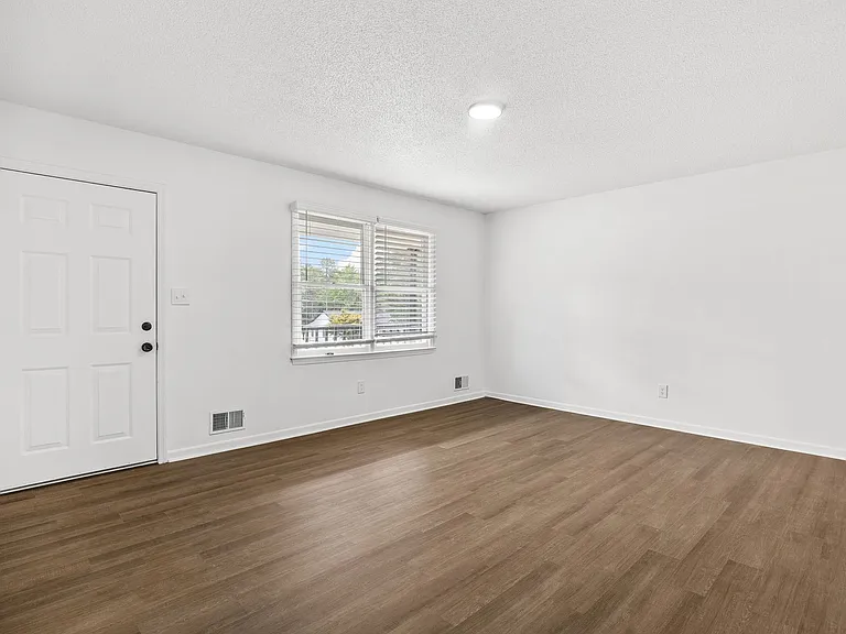 128 McBeth Rd — Photo 5