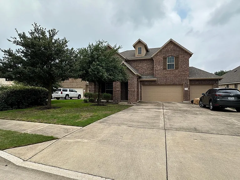 108 Lake Texana Ct — Photo 18