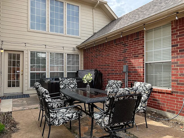 131 Carolyn Ln — Photo 13