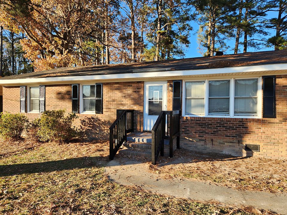 1st image of 600 Amos St