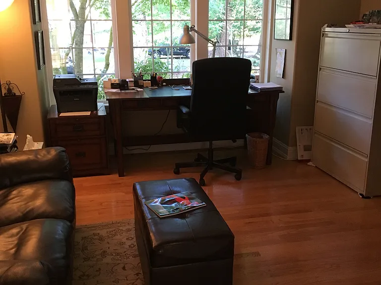 Office, flexible space room. Hardwired Xfinity internet.