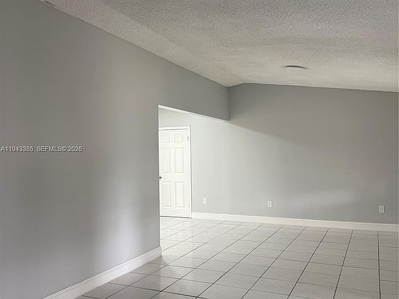 3rd image of 14285 SW 287th St