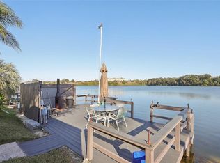 1420 Skyline Dr, Tavares, FL 32778