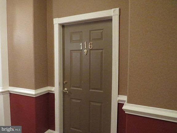 3rd image of 116 Masterson Ct
