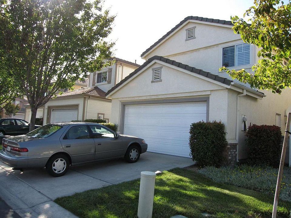 1st image of 31632 Briarwood Pl #21632