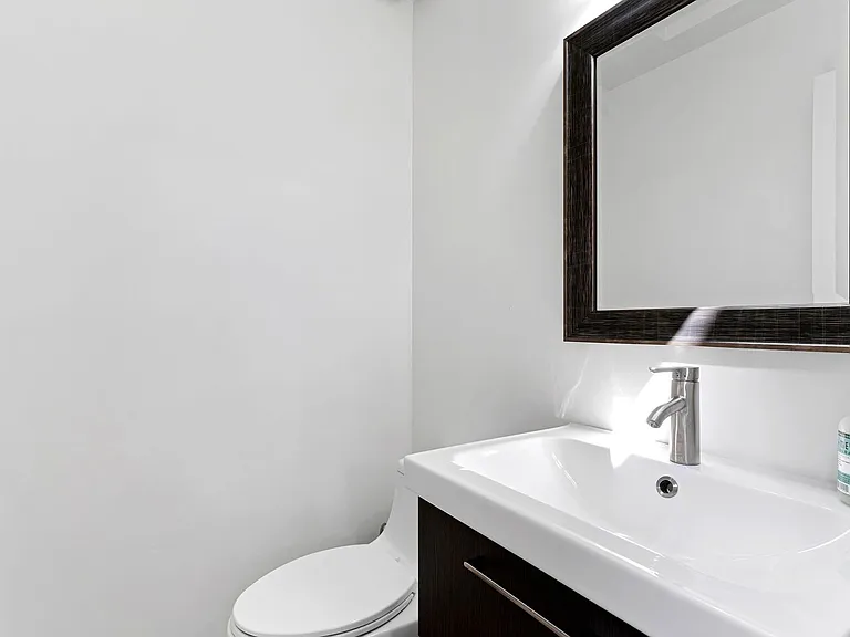 830 Oriole Way #2 — Photo 10
