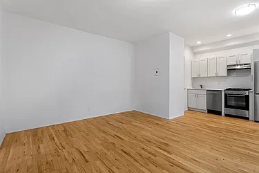 Rented by Safdie Realty Group