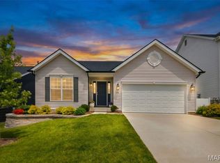 326 Dropseed Dr, Wentzville, MO 63385