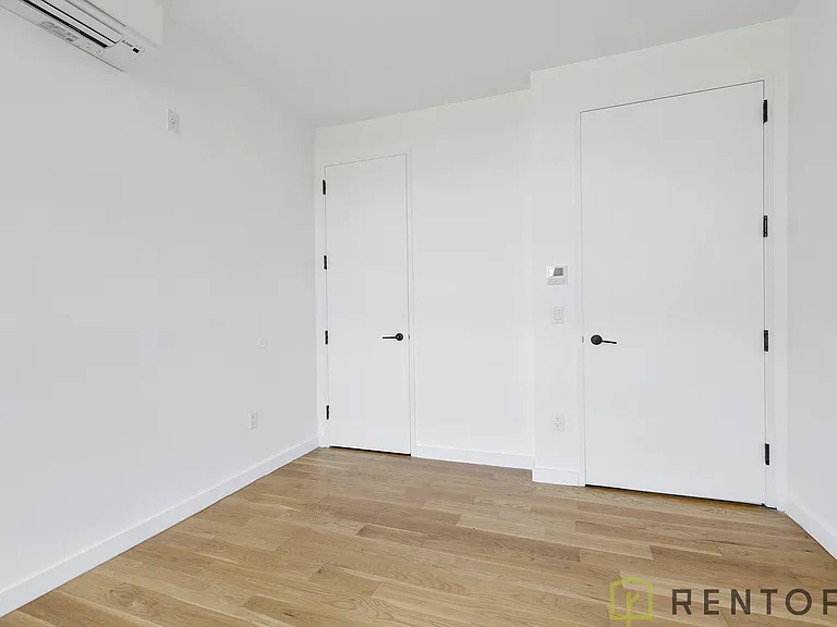 1875 Atlantic Ave #502I — Photo 8