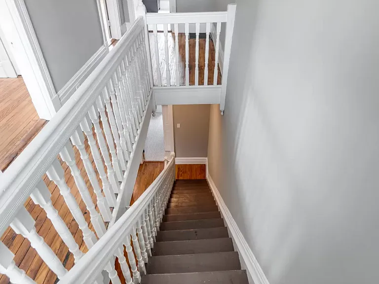 939 W Grace St — Photo 28