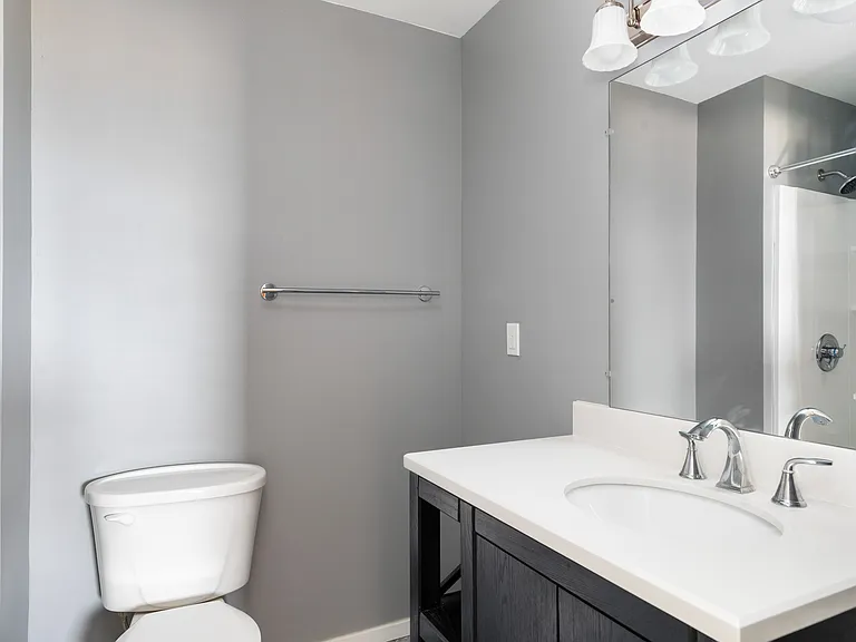 L Ave — Photo 12