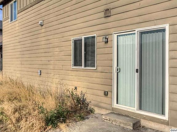5th image of 1497 Connecticut St SE