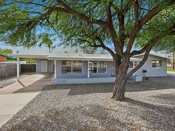 4th image of 8310 E Kenyon Dr