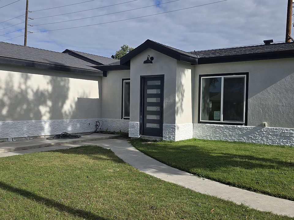 1st image of 11619 Gonsalves St