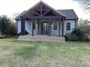 90 Long Island Rd, Poplarville, MS 39470