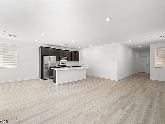 4th image of 9777 Sunset Canyon Ave