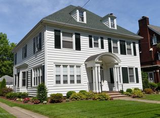 82 James St, Kingston, PA 18704