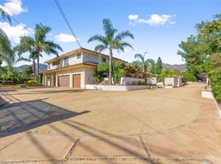 13532 Gladstone Ave, Sylmar, CA 91342