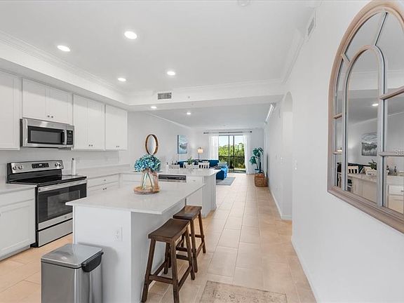 3rd image of 18114 GAWTHROP DRIVE #304
