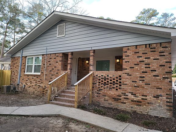 3rd image of 524 S Beltline Blvd #3