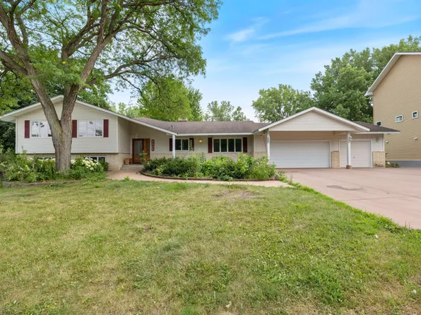 2305 Skyline Dr S, Burnsville, MN 55337