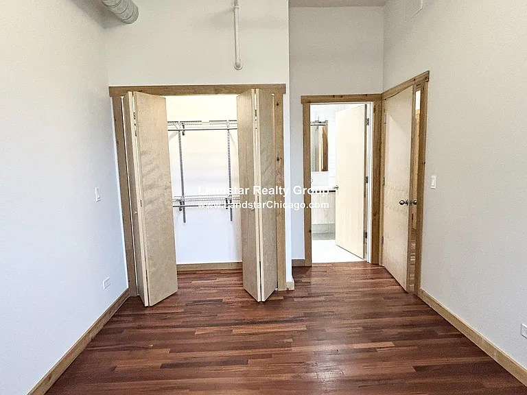 4611 S Ellis Ave #205 — Photo 12