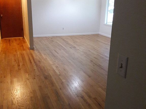 5th image of 24303 111th Avenue SE